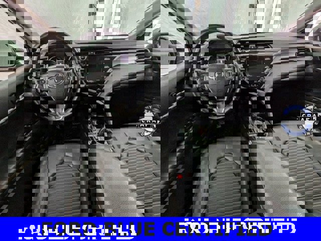 Used 2020 Toyota Camry SE image 11