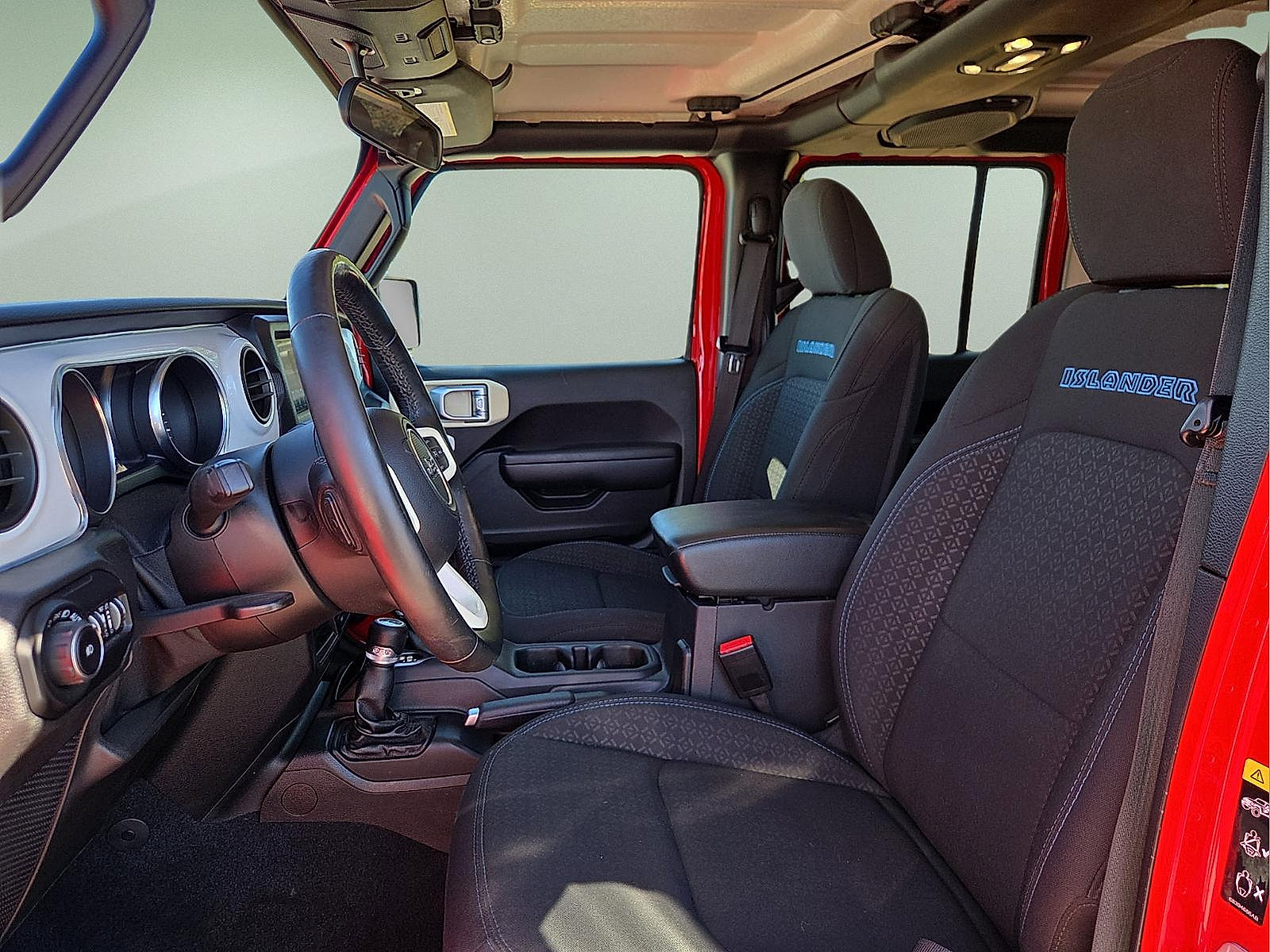 Used 2021 Jeep Wrangler Unlimited Sport AWD/4WD image 14