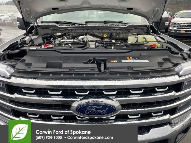 Certified 2024 Ford F250 Lariat w/ Chrome Package image 40