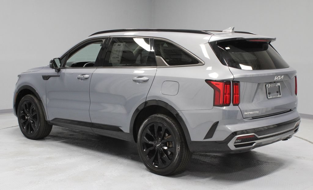 Used 2023 Kia Sorento SX AWD/4WD image 9