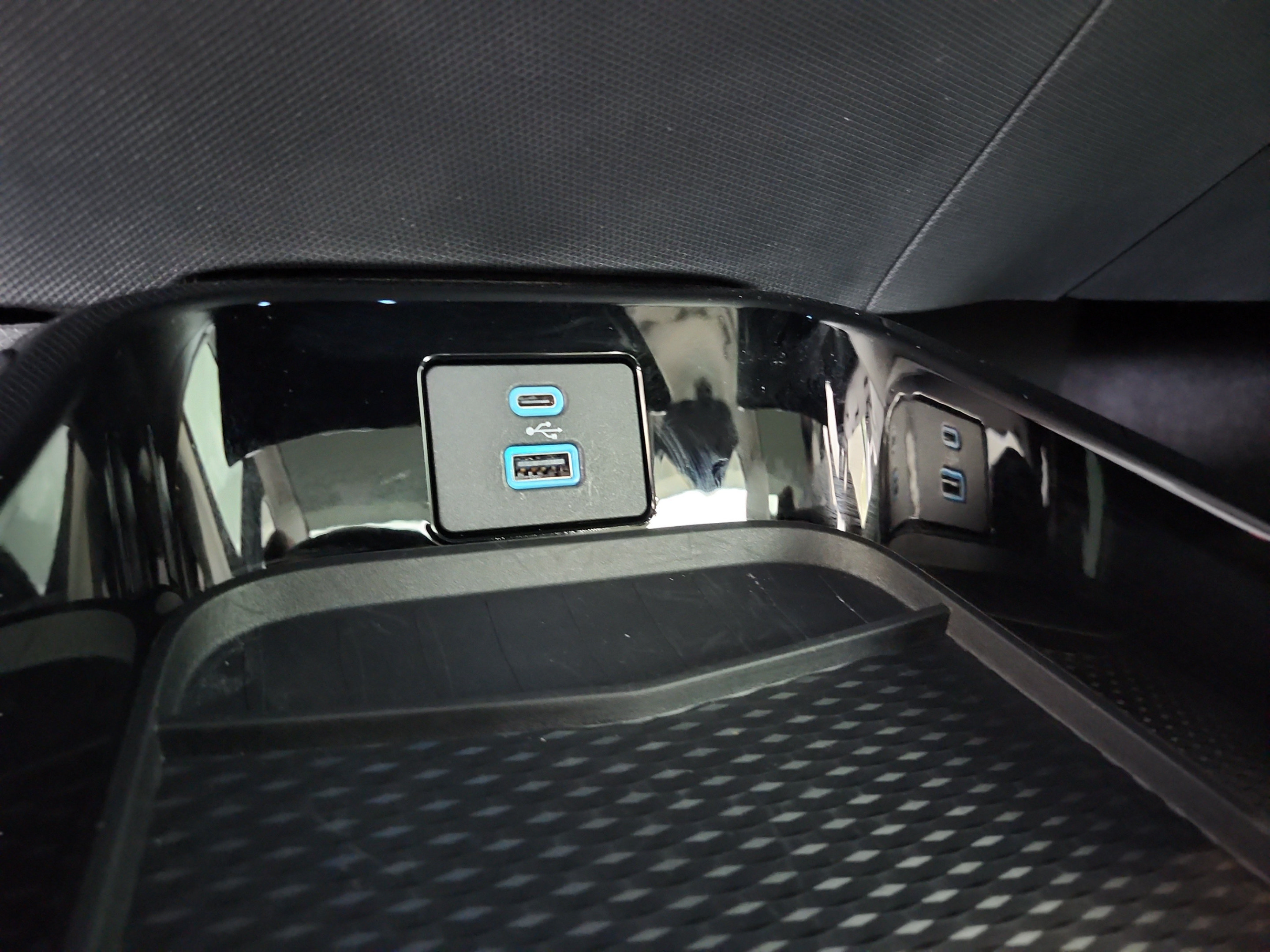 Certified 2022 Ford Mustang Mach-E Premium RWD image 27