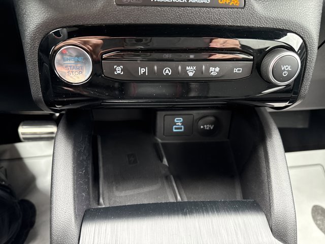 Certified 2023 Ford Escape ST-Line Elite AWD/4WD image 26