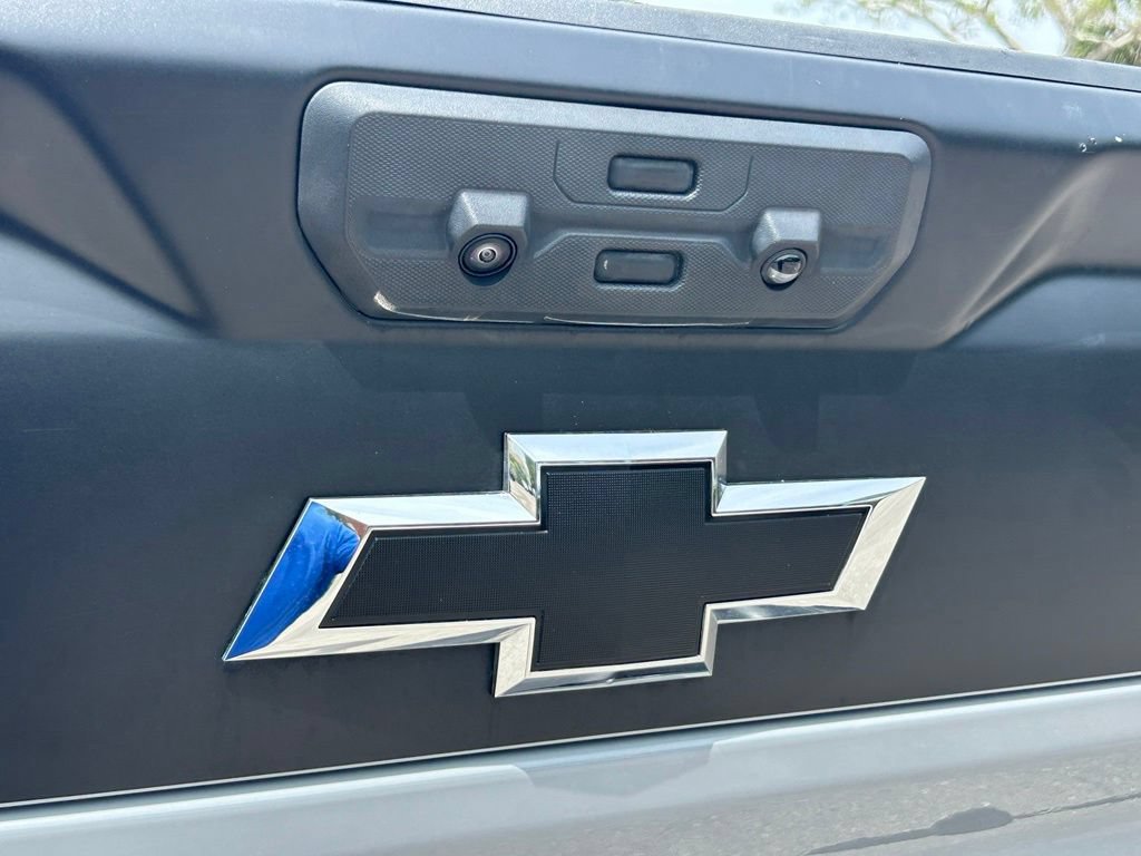 Used 2025 Chevrolet Silverado 2500 ZR2 w/ ZR2 Bison Edition AWD/4WD image 28