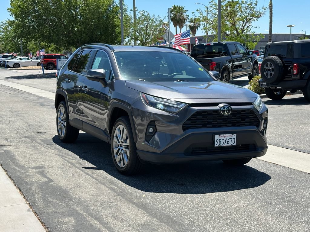 Used 2022 Toyota RAV4 XLE Premium FWD image 10
