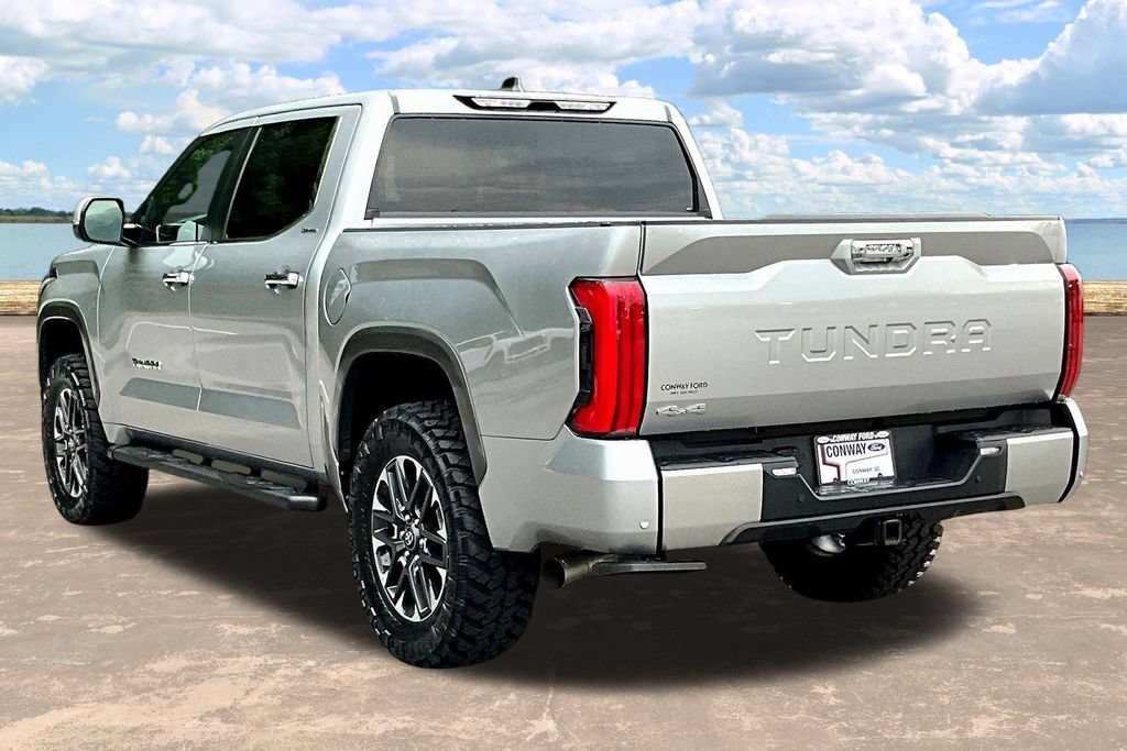 Used 2025 Toyota Tundra Limited AWD/4WD image 5
