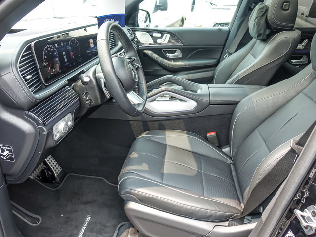 Used 2025 Mercedes-Benz GLS 580 4MATIC image 10