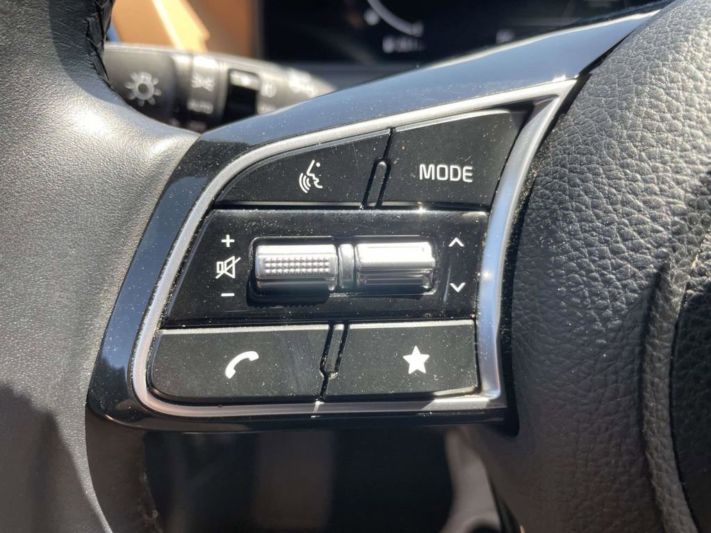 Used 2024 Kia Seltos EX image 27