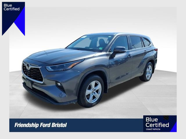 Used 2023 Toyota Highlander LE image 1