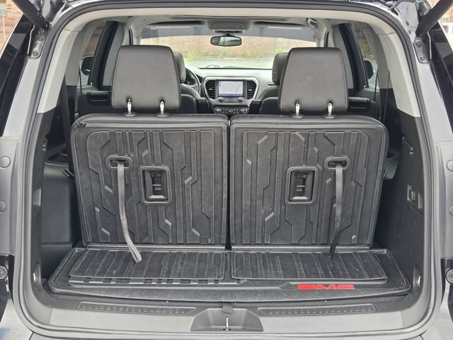Used 2022 GMC Acadia AT4 w/ Technology Package AWD/4WD image 14