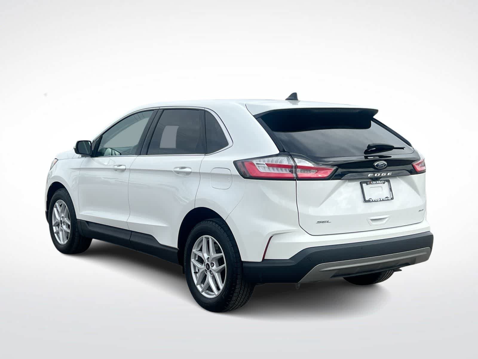 Certified 2023 Ford Edge SEL w/ Convenience Package AWD/4WD image 6