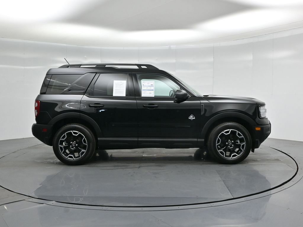 Certified 2025 Ford Bronco Sport Outer Banks w/ Outer Banks Tech Package+ image 9