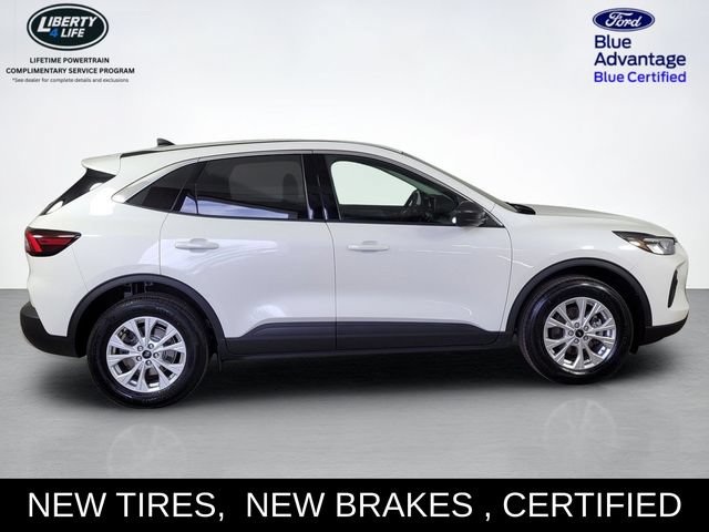 Certified 2023 Ford Escape Active AWD/4WD image 2