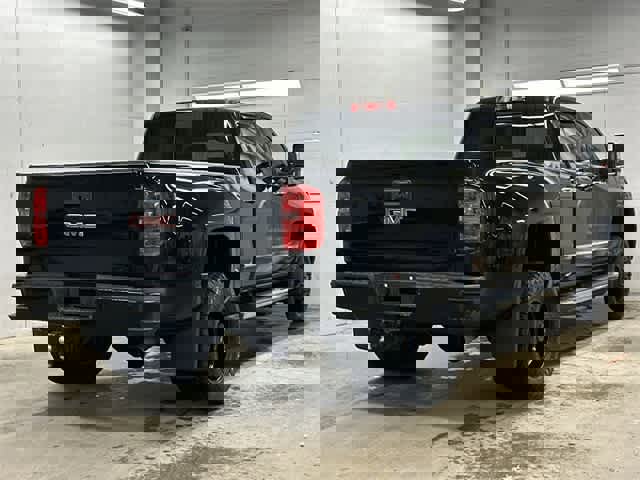 Used 2019 GMC Sierra 3500 Denali image 5
