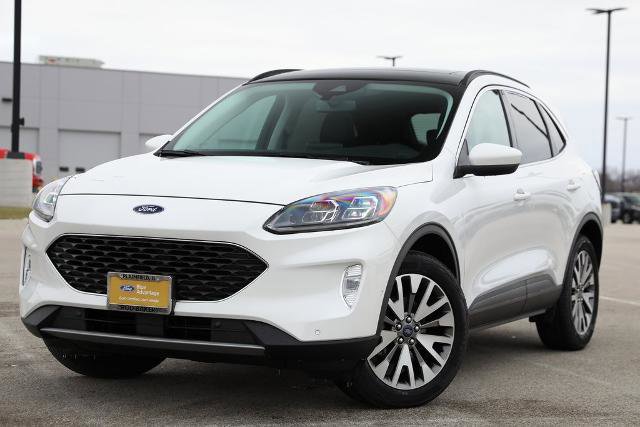 Certified 2021 Ford Escape Titanium w/ Class II Trailer Tow Package image 4