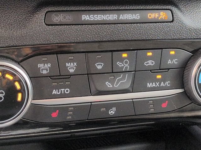 Certified 2022 Ford Escape SE w/ Cold Weather Package AWD/4WD image 28