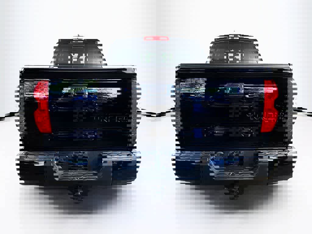 Used 2020 Toyota Tundra 4x4 Double Cab image 5