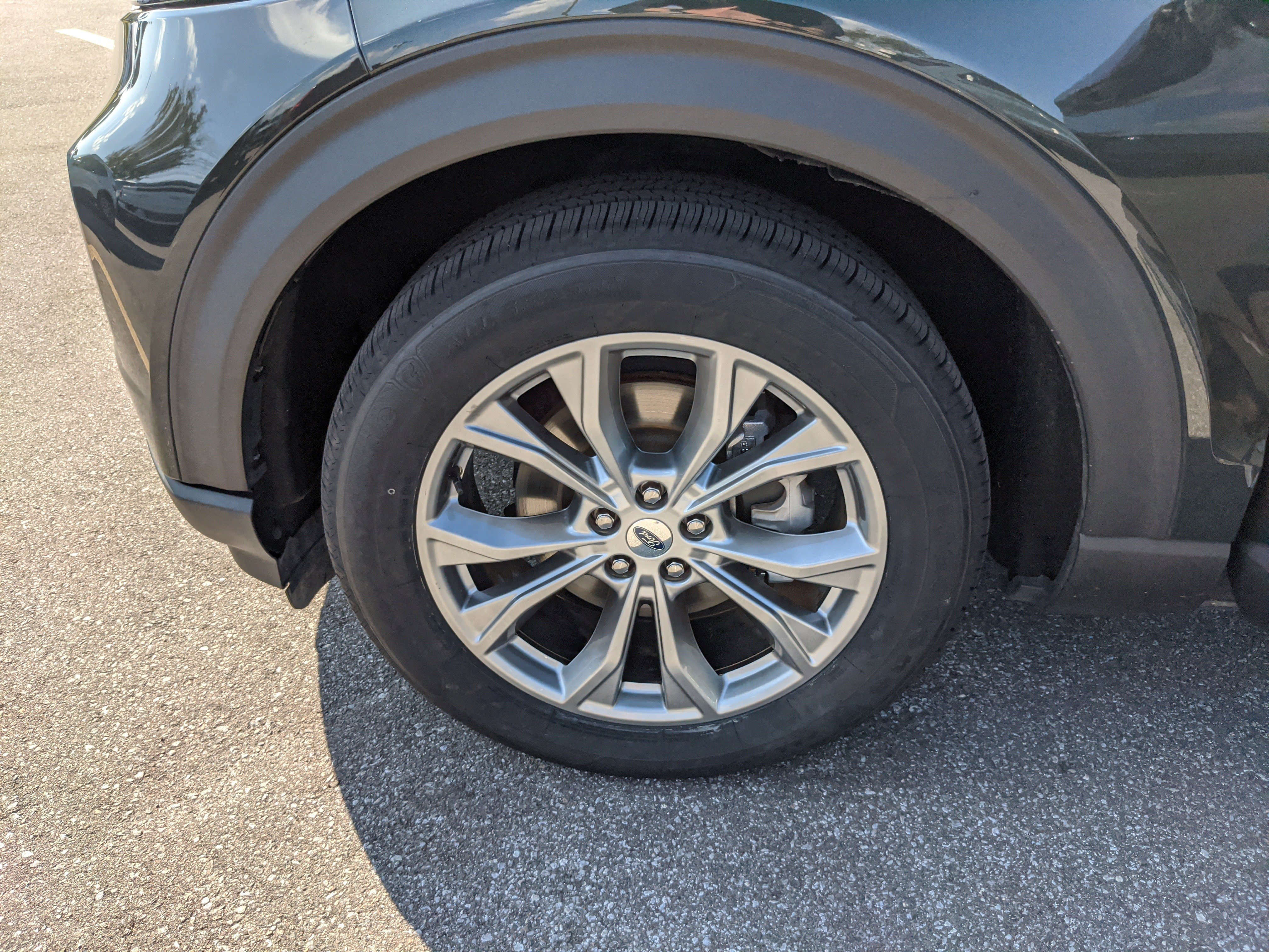 Certified 2022 Ford Explorer XLT w/ Equipment Group 202A image 36