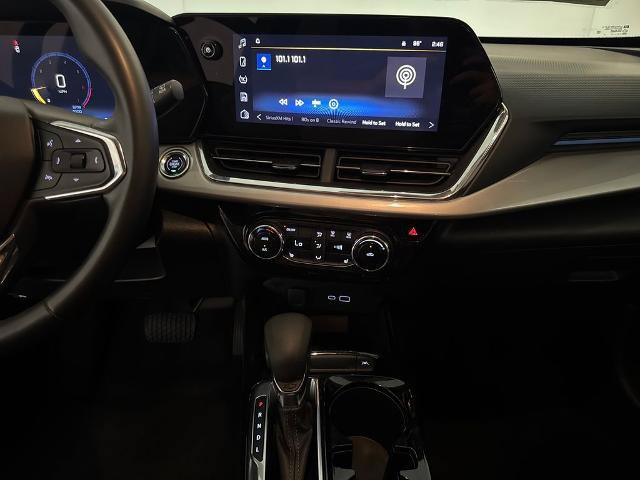 Used 2025 Chevrolet Trax LT w/ Driver Confidence Package FWD image 24