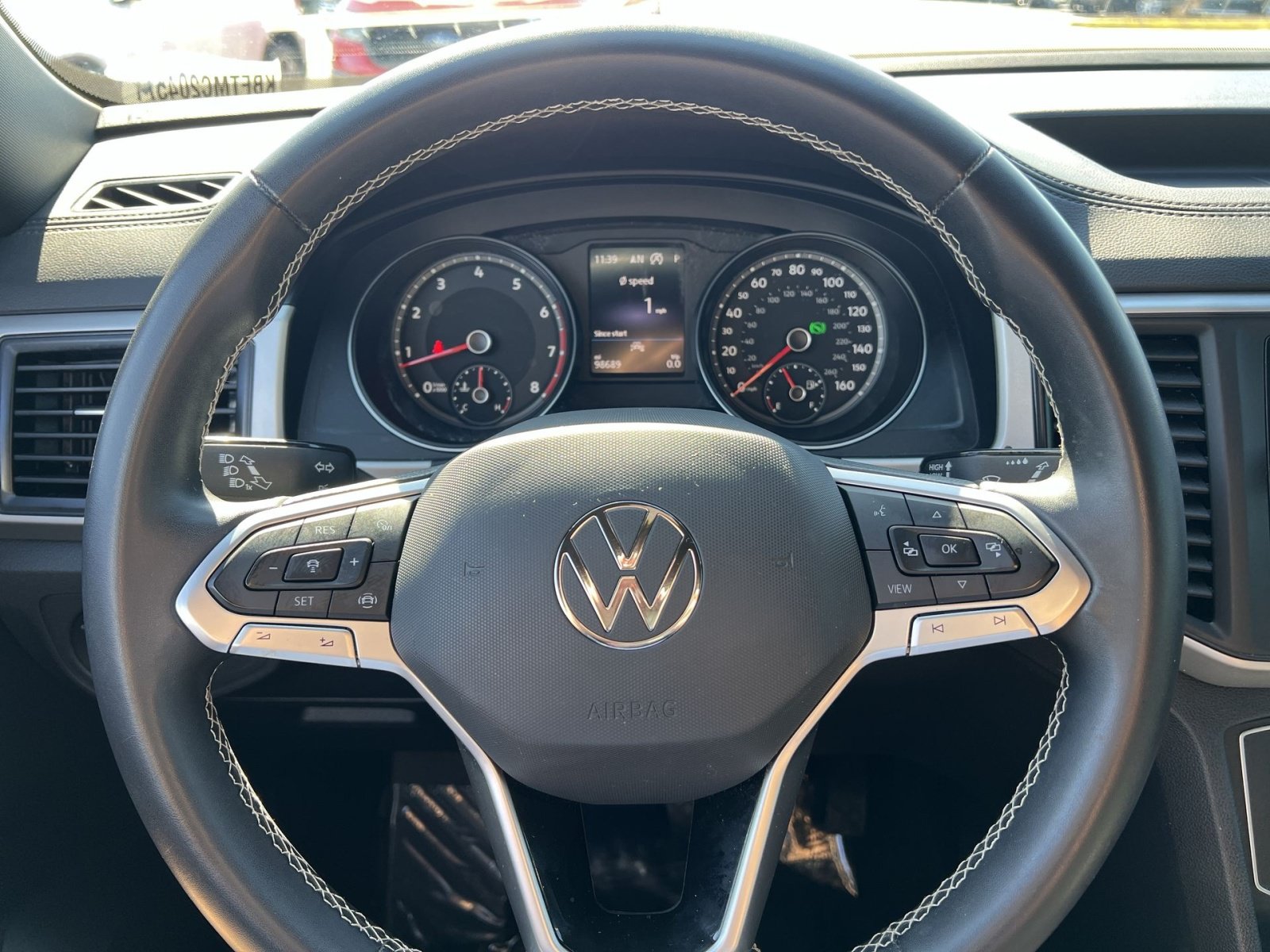 Used 2021 Volkswagen Atlas Cross Sport SE w/ V6 Towing Package FWD image 16