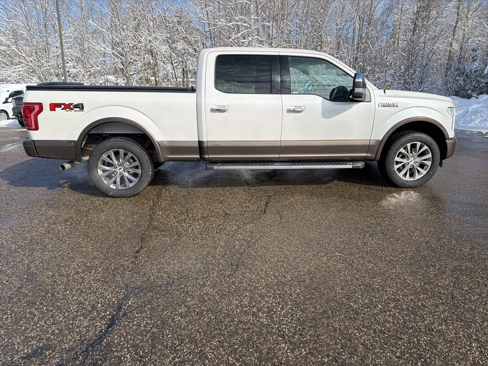 Certified 2017 Ford F150 Lariat w/ Equipment Group 502A Luxury image 9