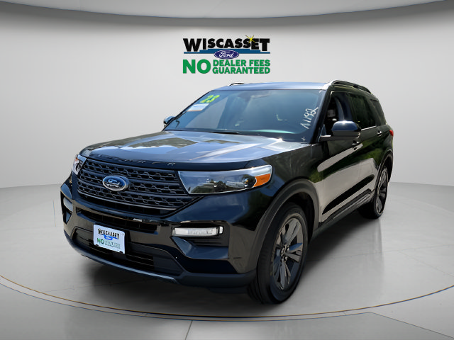 Certified 2023 Ford Explorer XLT w/ Equipment Group 202A AWD/4WD image 17