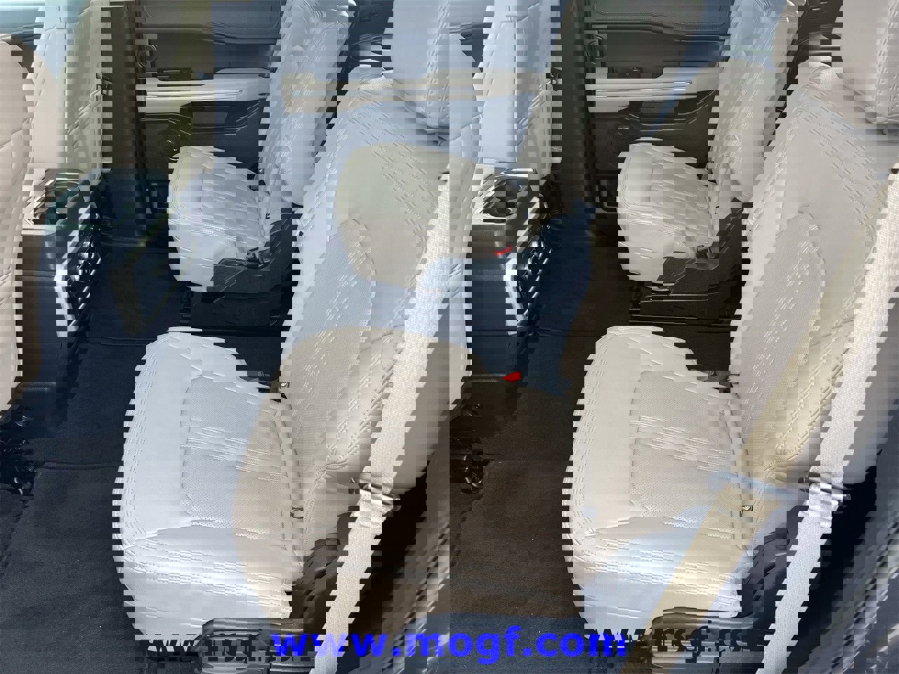 Certified 2024 Ford Expedition Limited image 30