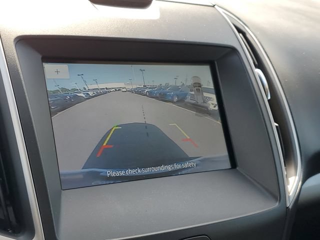 Certified 2020 Ford Edge SEL w/ Cold Weather Package AWD/4WD image 25