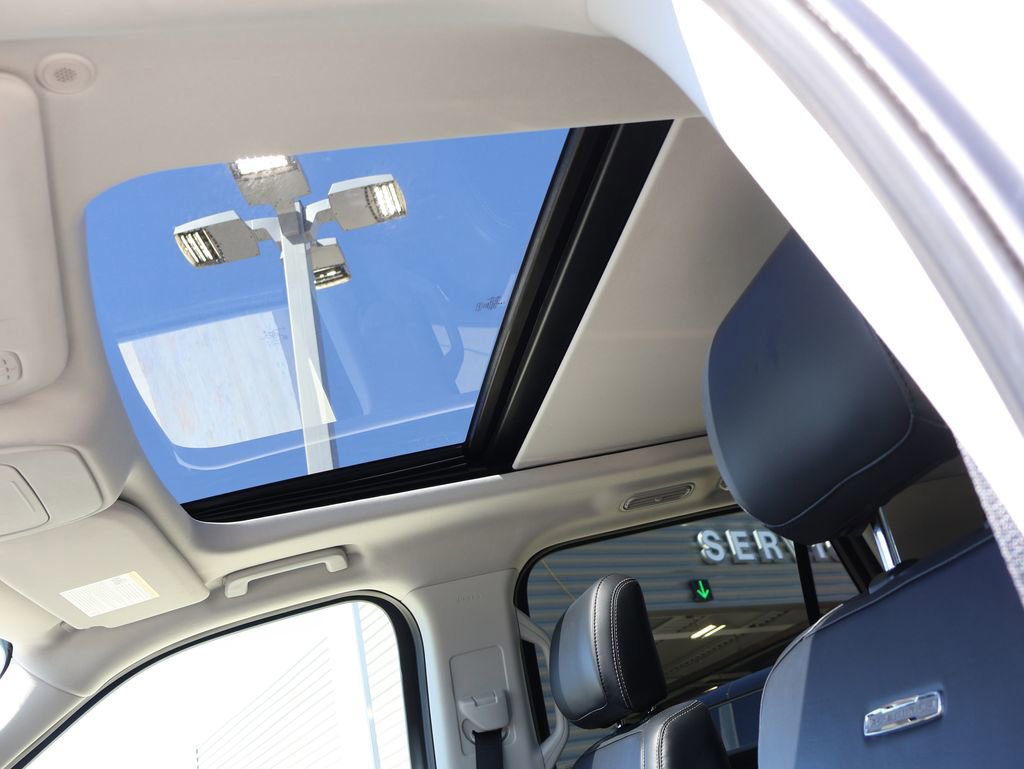 Certified 2025 Ford Expedition Max Platinum image 28