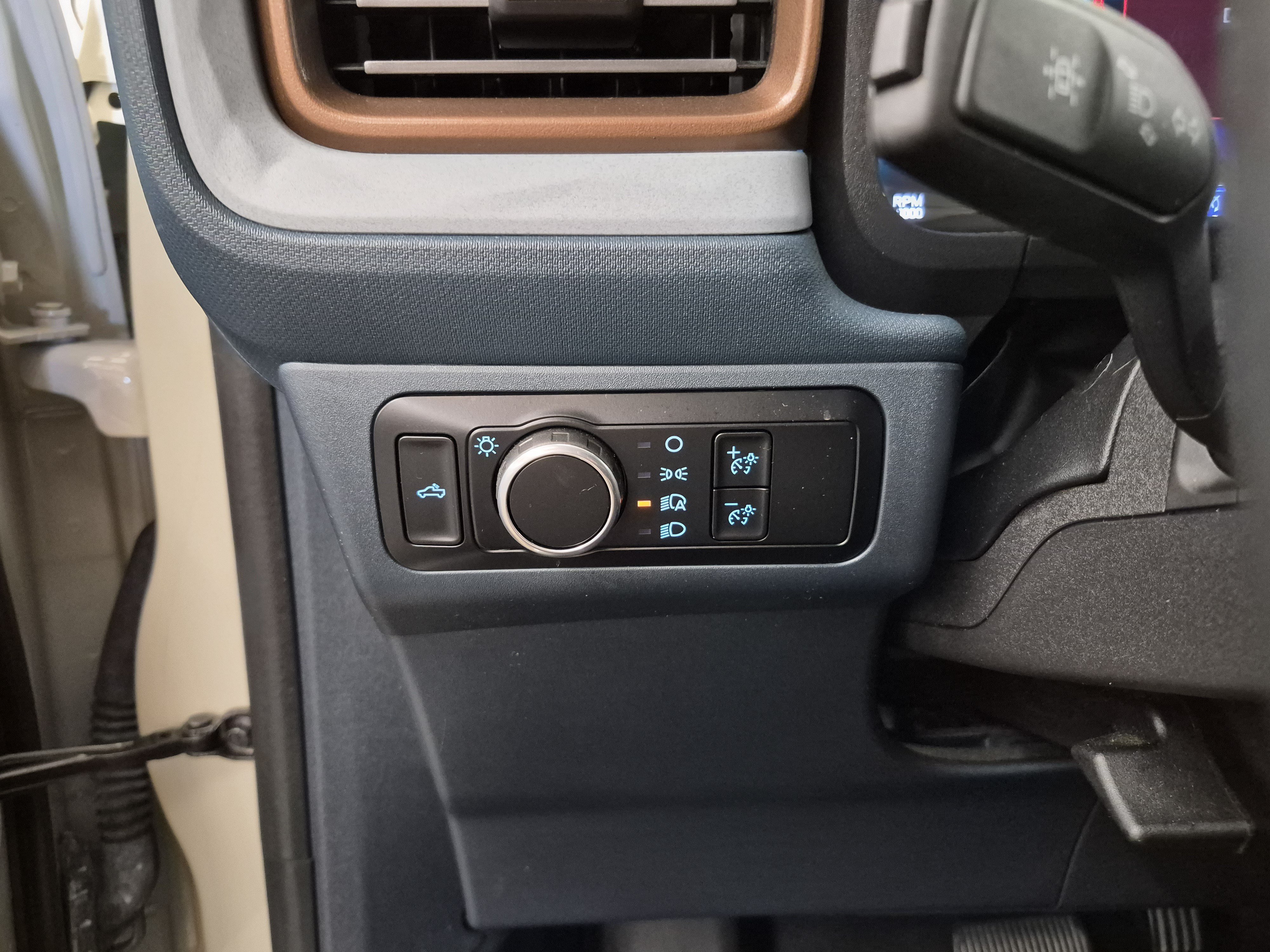 Certified 2024 Ford Maverick Lariat AWD/4WD image 22