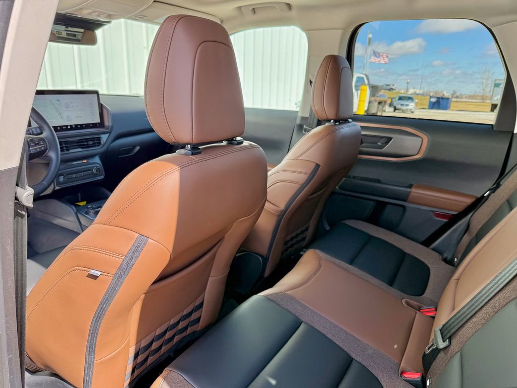 Certified 2025 Ford Bronco Sport Outer Banks w/ Outer Banks Tech Package+ image 13