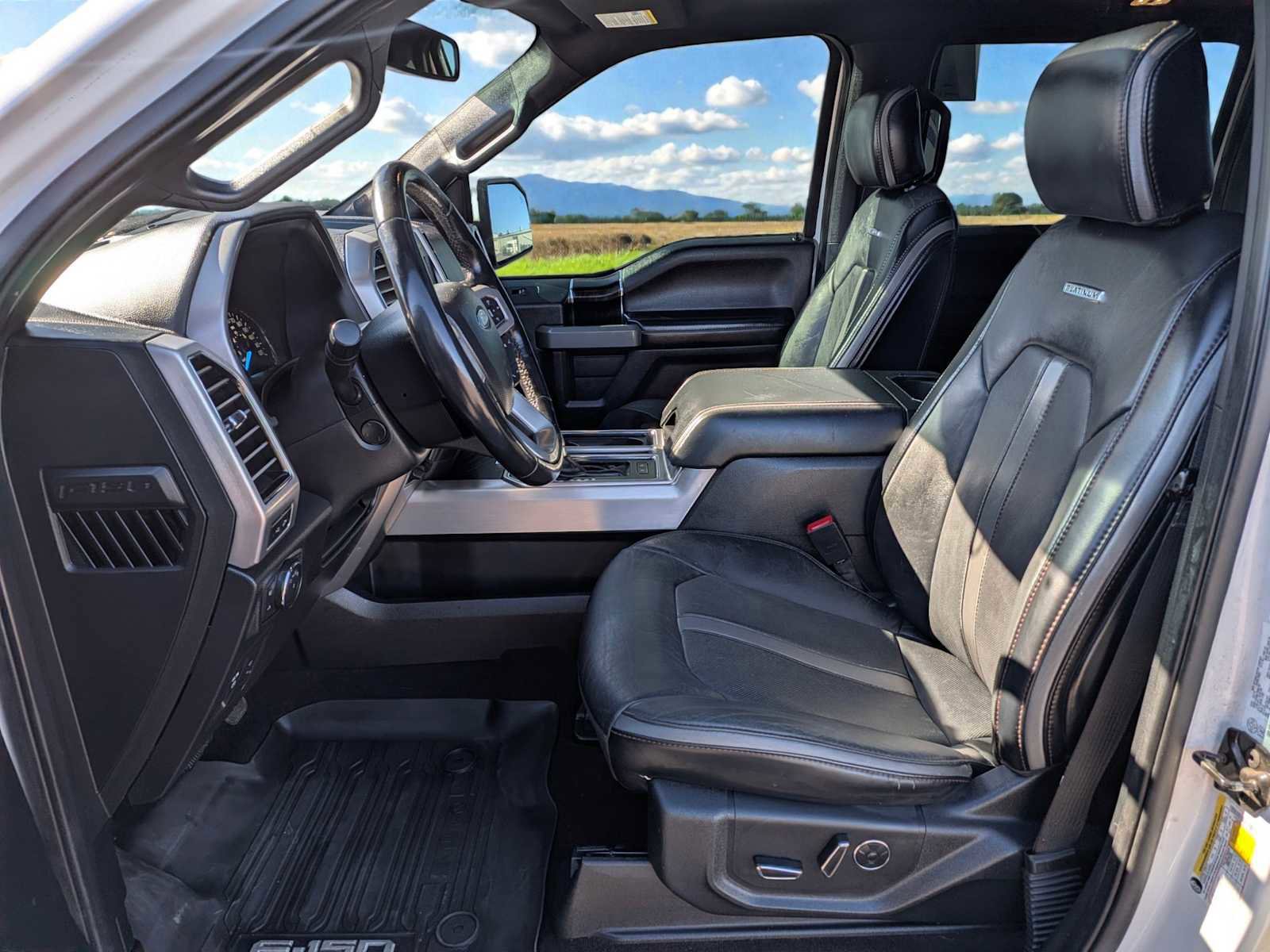 Certified 2019 Ford F150 Platinum w/ Technology Package image 16