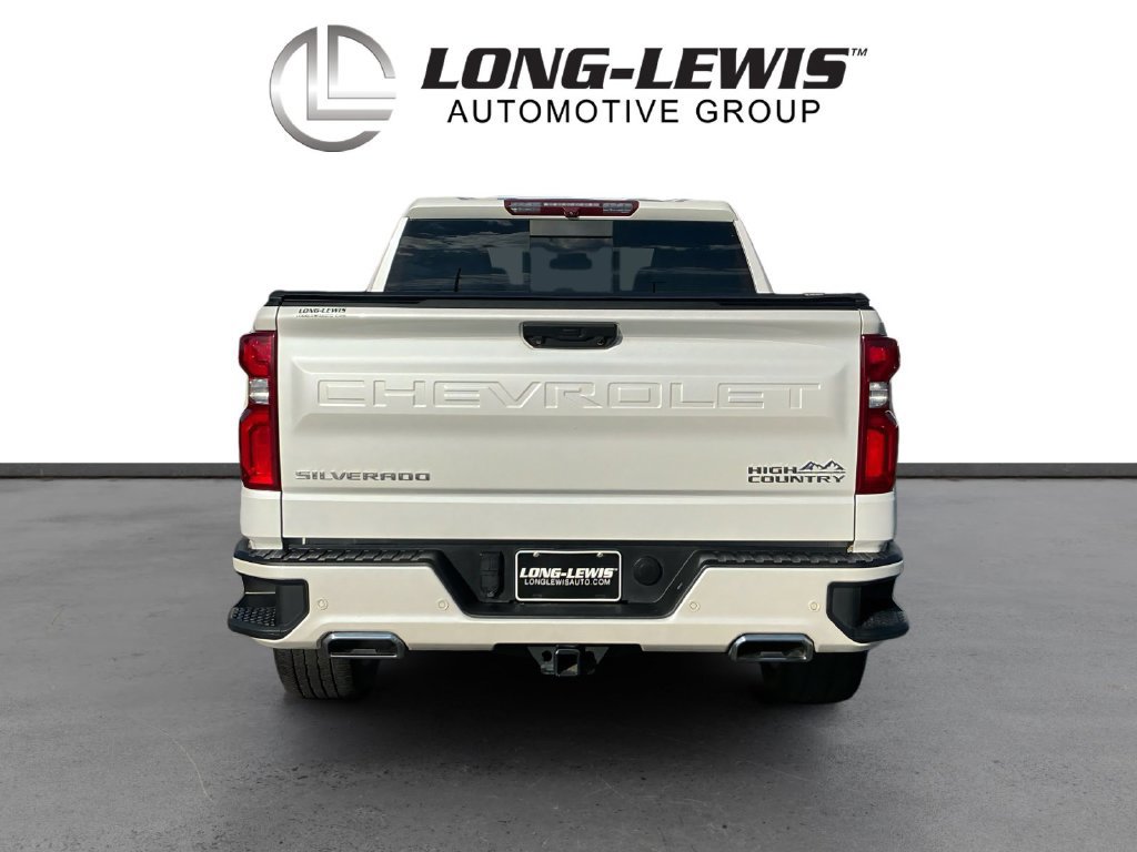 Used 2022 Chevrolet Silverado 1500 High Country w/ High Country Premium Package AWD/4WD image 5