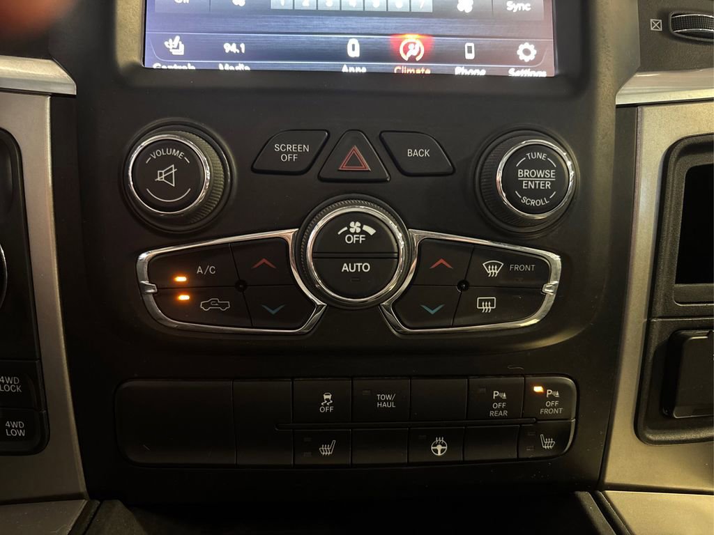 Used 2018 RAM 1500 Big Horn AWD/4WD image 32