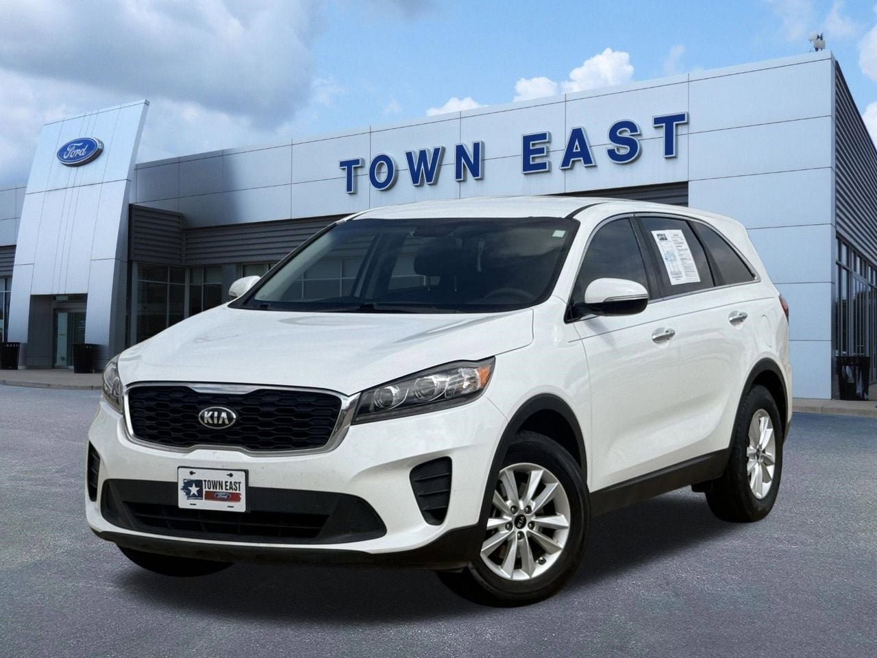 Used 2019 Kia Sorento L FWD image 1