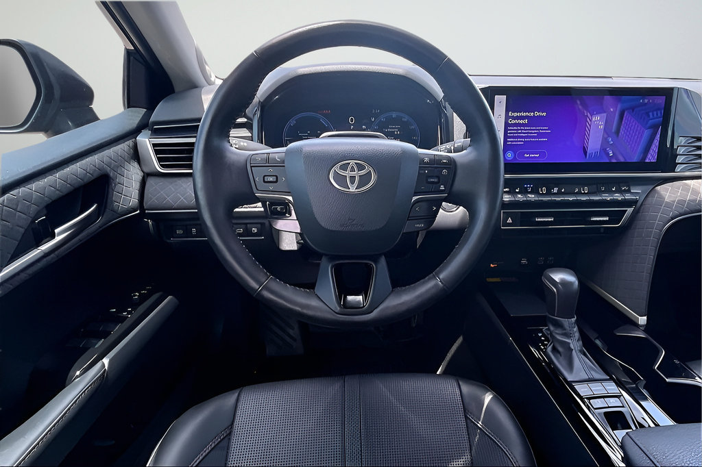 Used 2025 Toyota Camry XLE w/ Premium Plus Package AWD/4WD image 8
