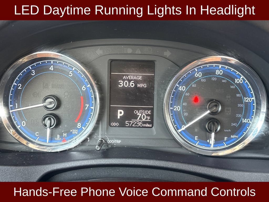 Used 2018 Toyota Corolla LE FWD image 12