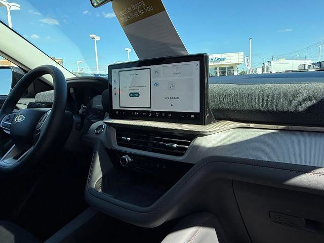 Certified 2025 Ford Explorer Active image 37