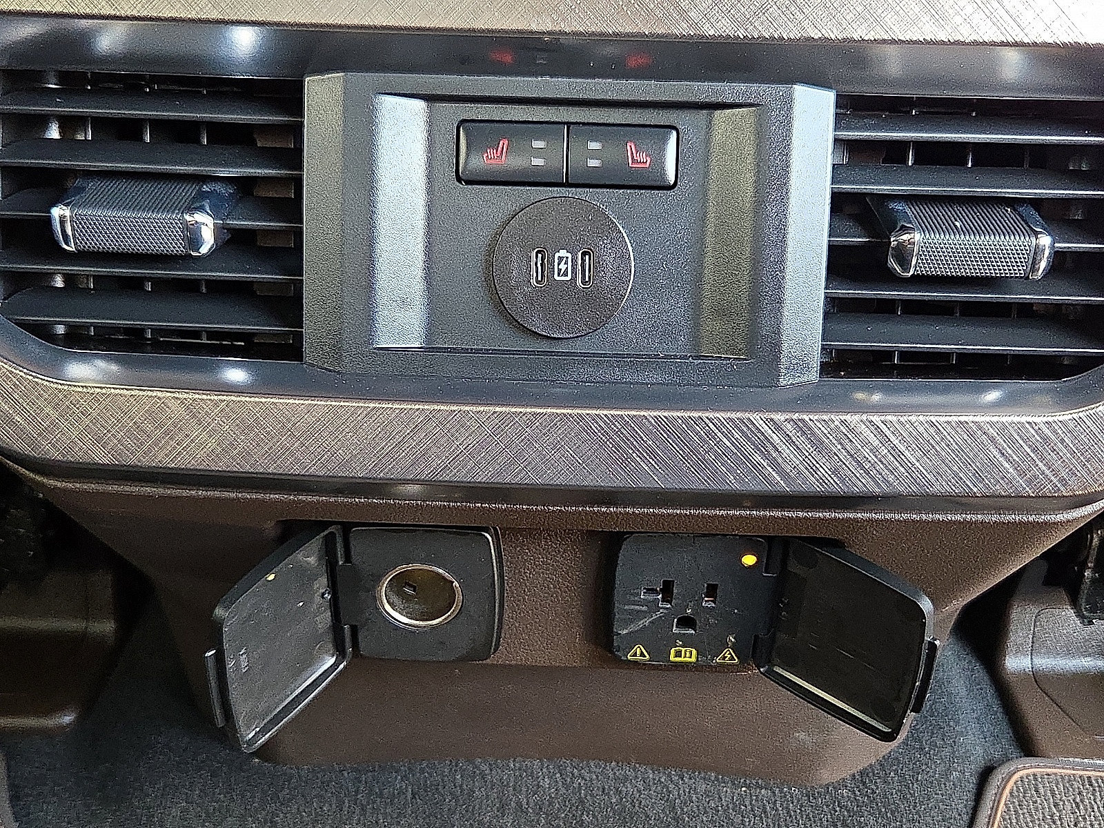 Certified 2024 Ford F250 King Ranch AWD/4WD image 12