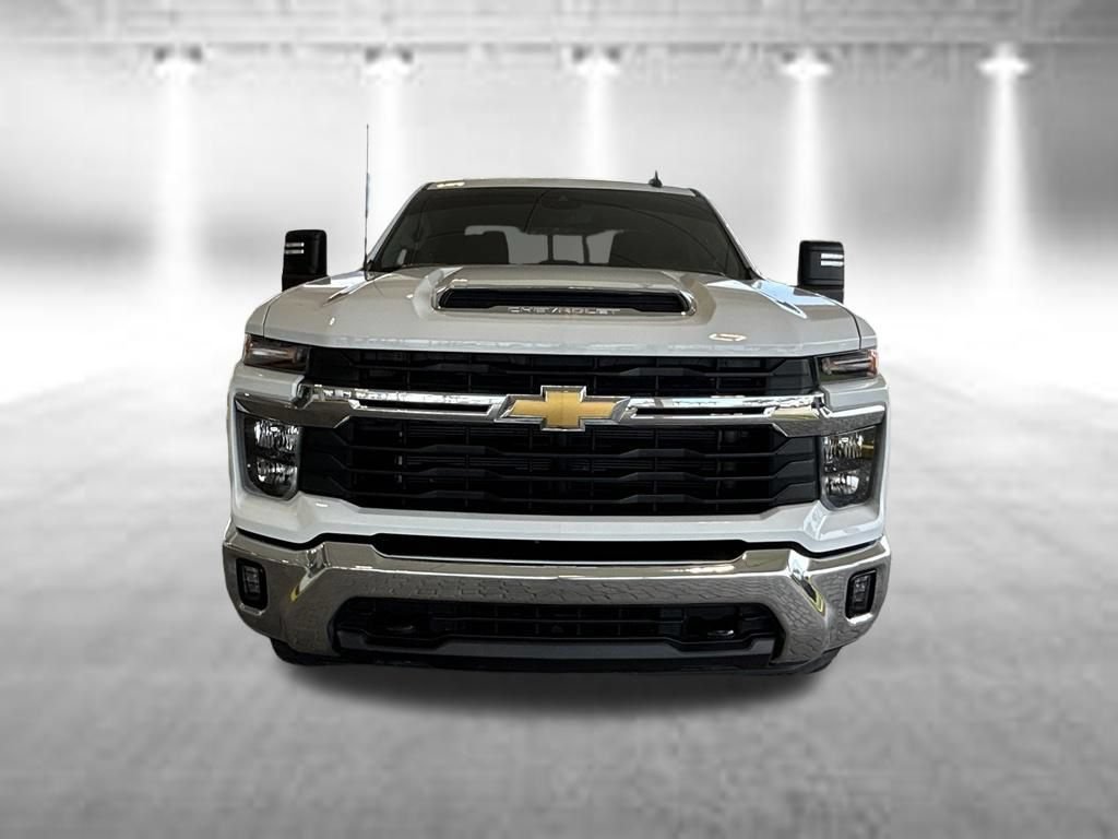 Used 2025 Chevrolet Silverado 2500 LT w/ Convenience Package AWD/4WD image 10