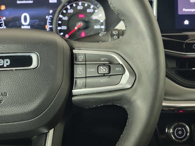 Used 2024 Jeep Compass Limited AWD/4WD image 29