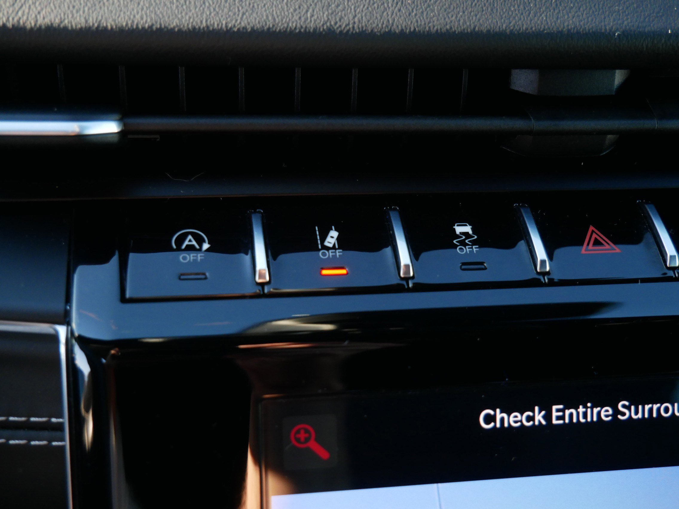 Used 2022 Jeep Grand Cherokee Overland w/ Luxury Tech Group IV image 34