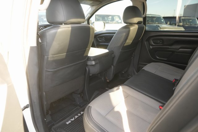 Used 2021 Nissan Titan S w/ S Utility Package image 11