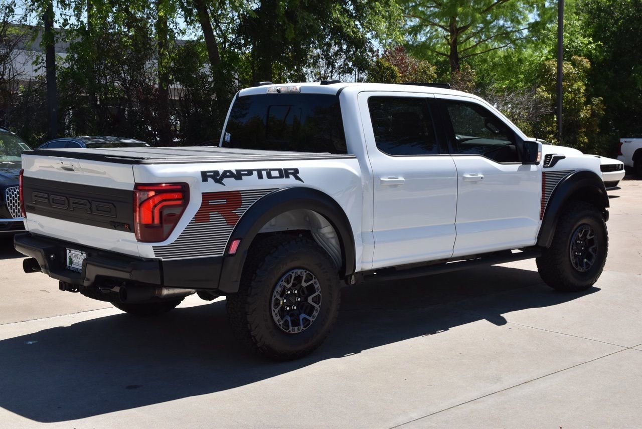 Certified 2025 Ford F150 Raptor w/ Equipment Group 803A Raptor R AWD/4WD image 9
