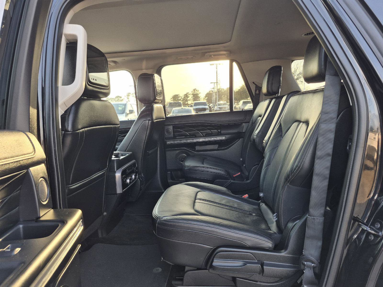 Certified 2018 Ford Expedition Max Platinum image 26