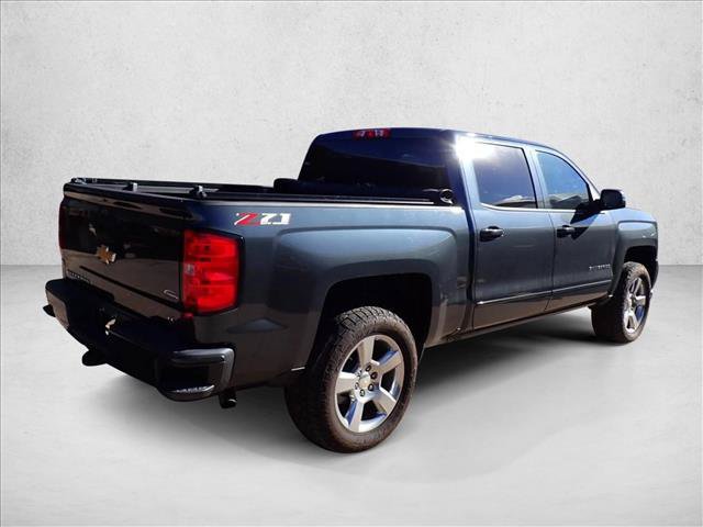 Used 2018 Chevrolet Silverado 1500 LT w/ All Star Edition AWD/4WD image 10