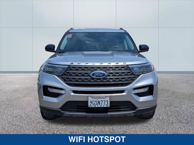 Certified 2023 Ford Explorer XLT w/ Equipment Group 202A RWD image 8