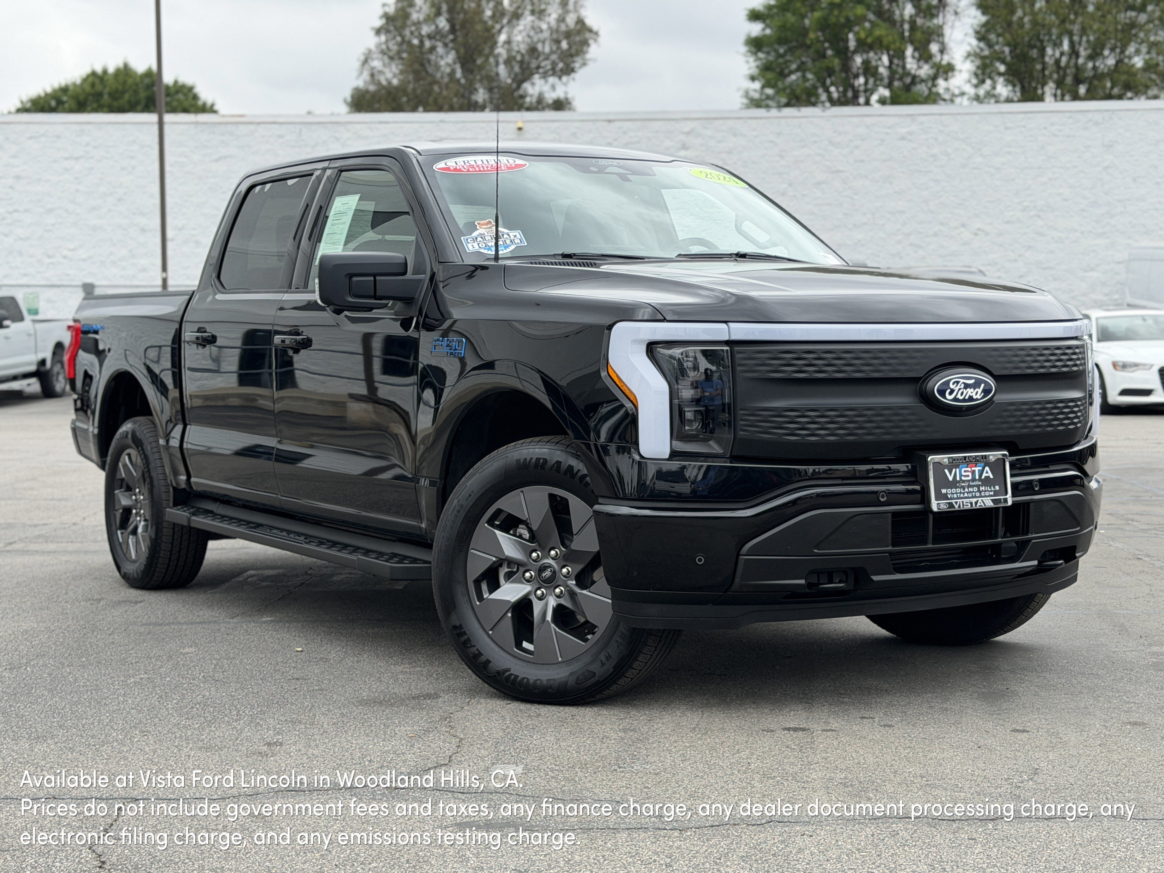 Certified 2024 Ford F150 Lightning Flash AWD/4WD image 7