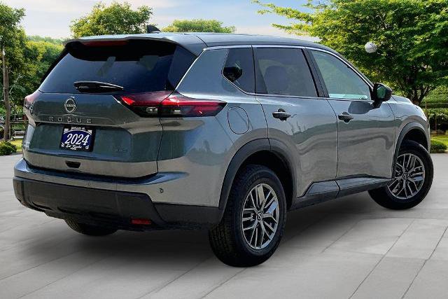 Used 2024 Nissan Rogue S AWD/4WD image 12