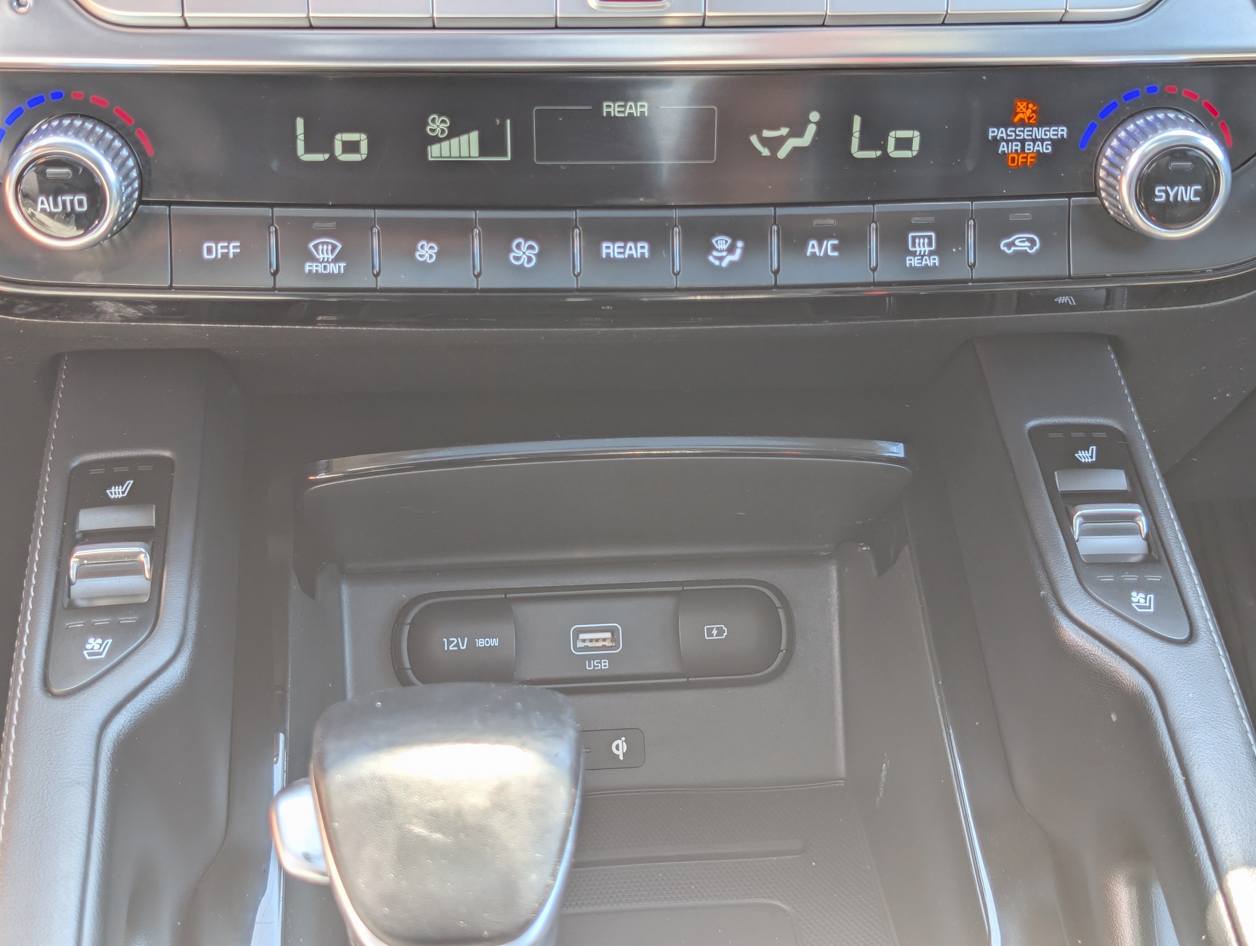 Used 2022 Kia Telluride SX w/ SX Prestige Package AWD/4WD image 29