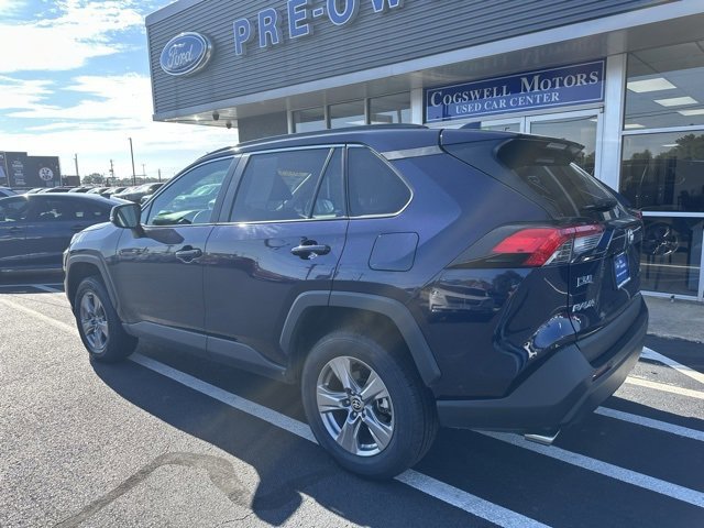 Used 2024 Toyota RAV4 XLE image 4